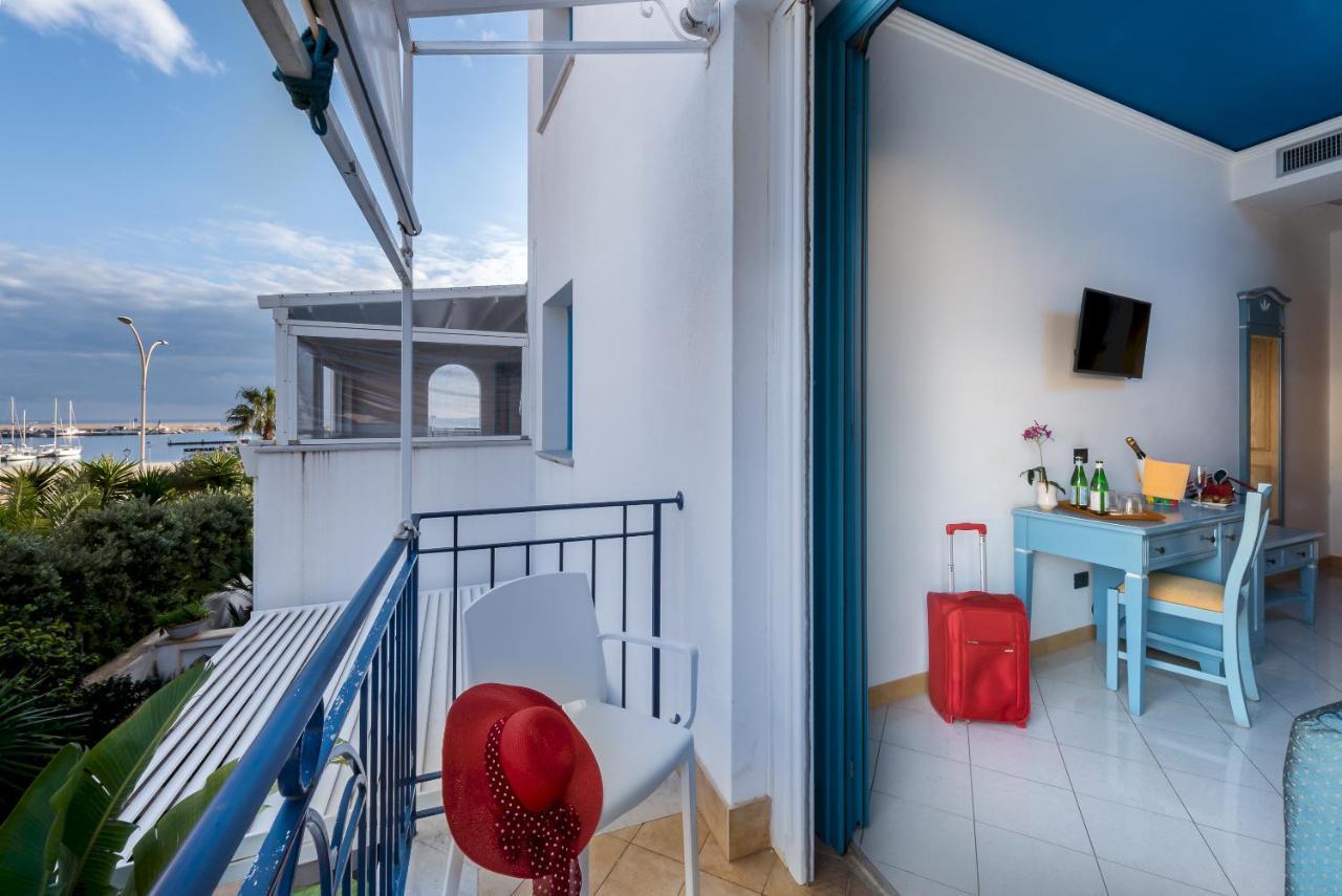 סן ויטו לו קאפו Hotel Ristorante Mediterraneo Faro מראה חיצוני תמונה