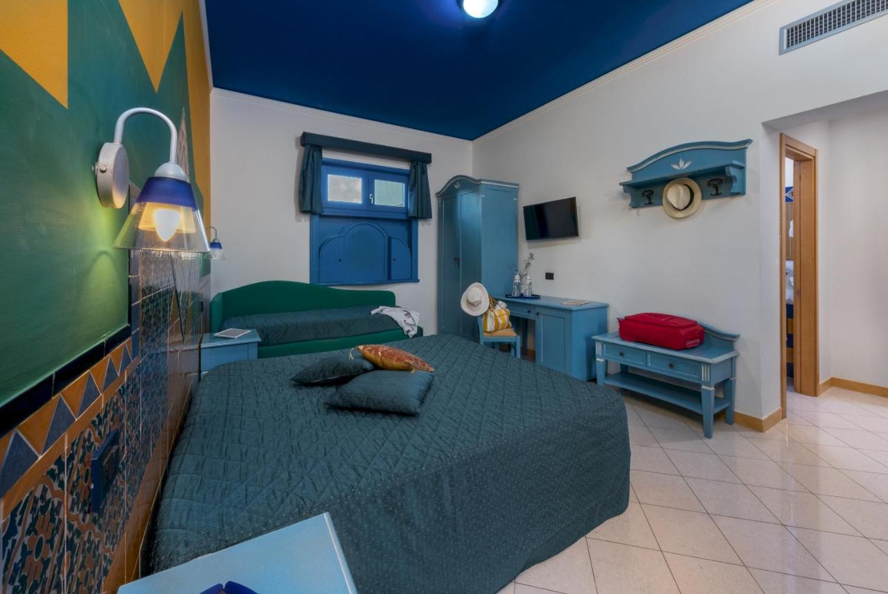 סן ויטו לו קאפו Hotel Ristorante Mediterraneo Faro מראה חיצוני תמונה