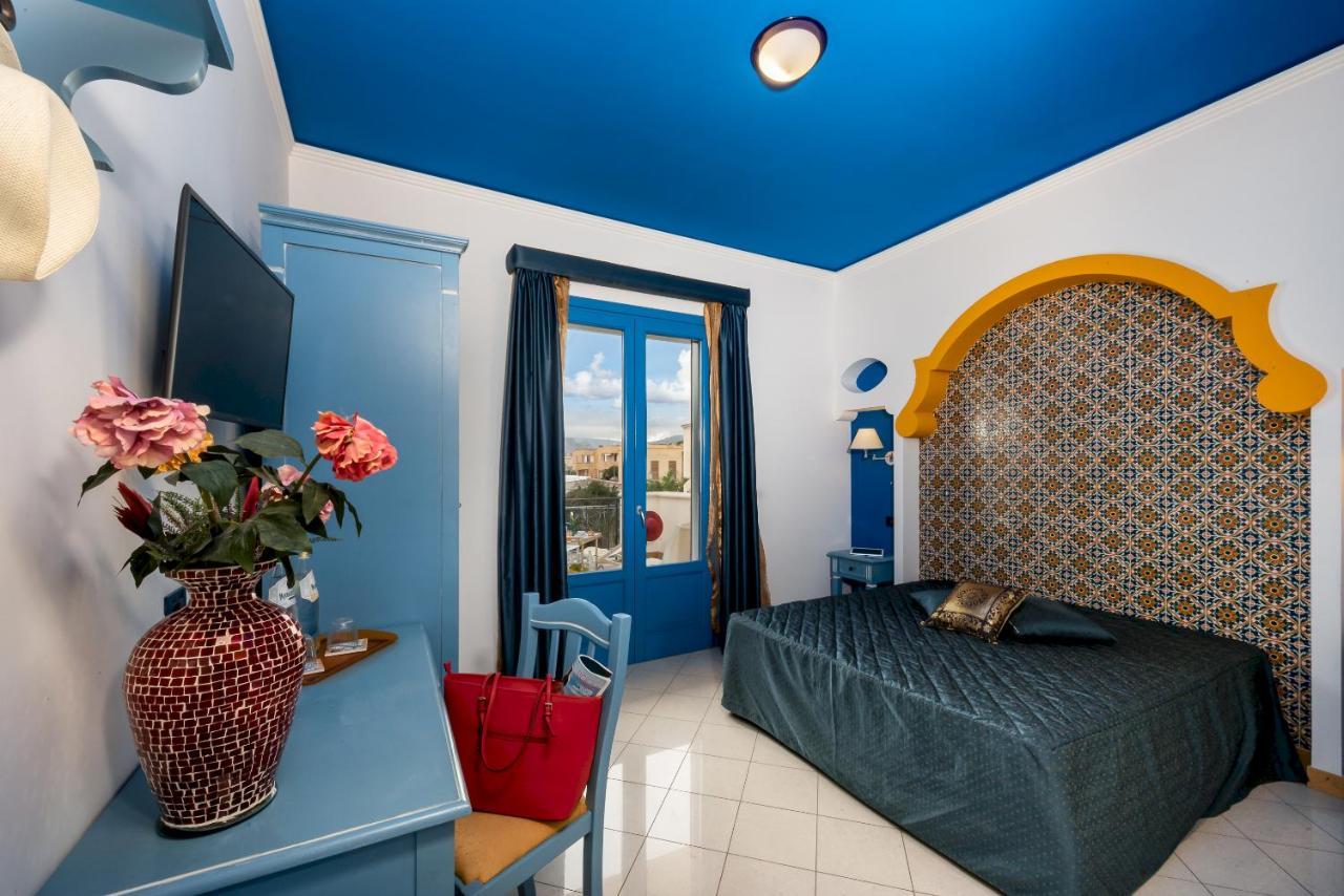 סן ויטו לו קאפו Hotel Ristorante Mediterraneo Faro מראה חיצוני תמונה
